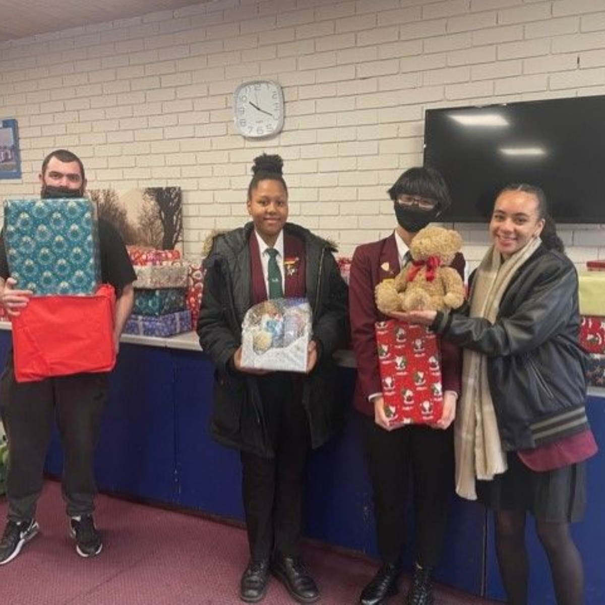 St Mark's Academy Shoe Box Appeal 2021